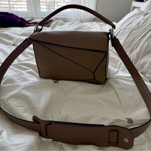 Viral sold-out bag from Amazon